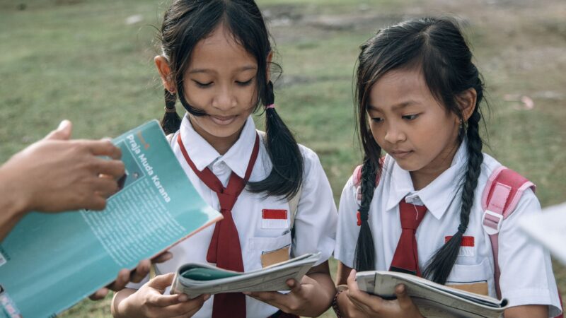 Pemerintah Rancang Pembaruan Buku Pelajaran SD hingga SMA