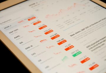 Strategi Melindungi Portofolio Saham Saat Bencana Alam Melanda